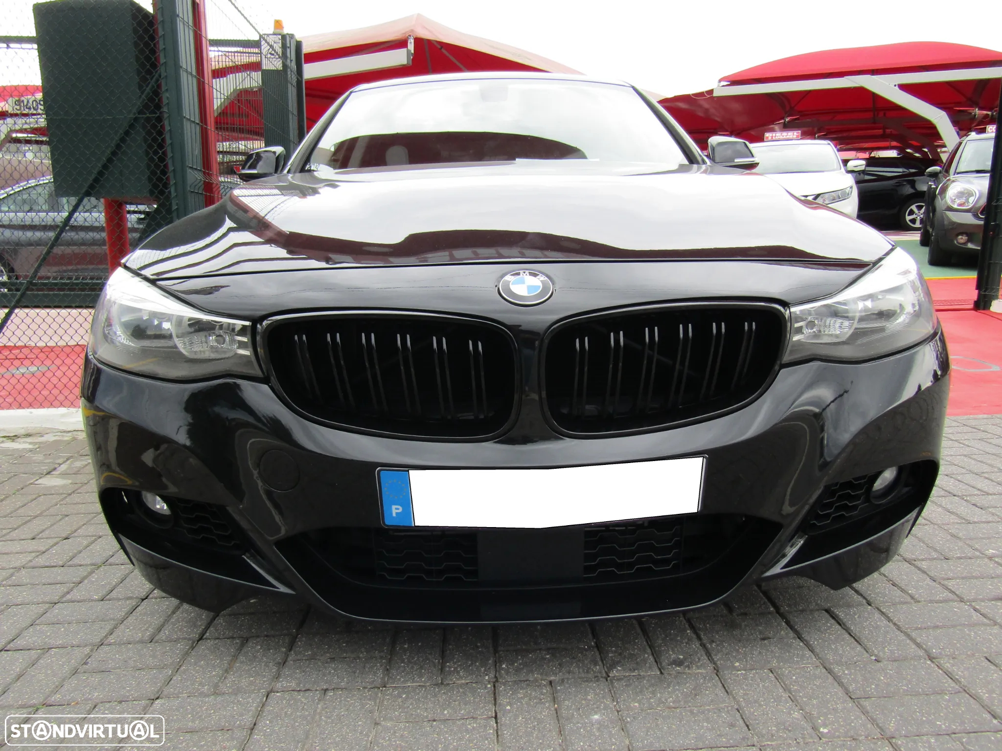 BMW 318 Gran Turismo d Pack M - 19