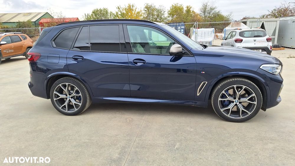 BMW X5 M M50i - 7