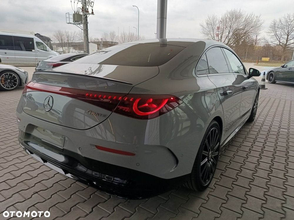Mercedes-Benz CLA - 8