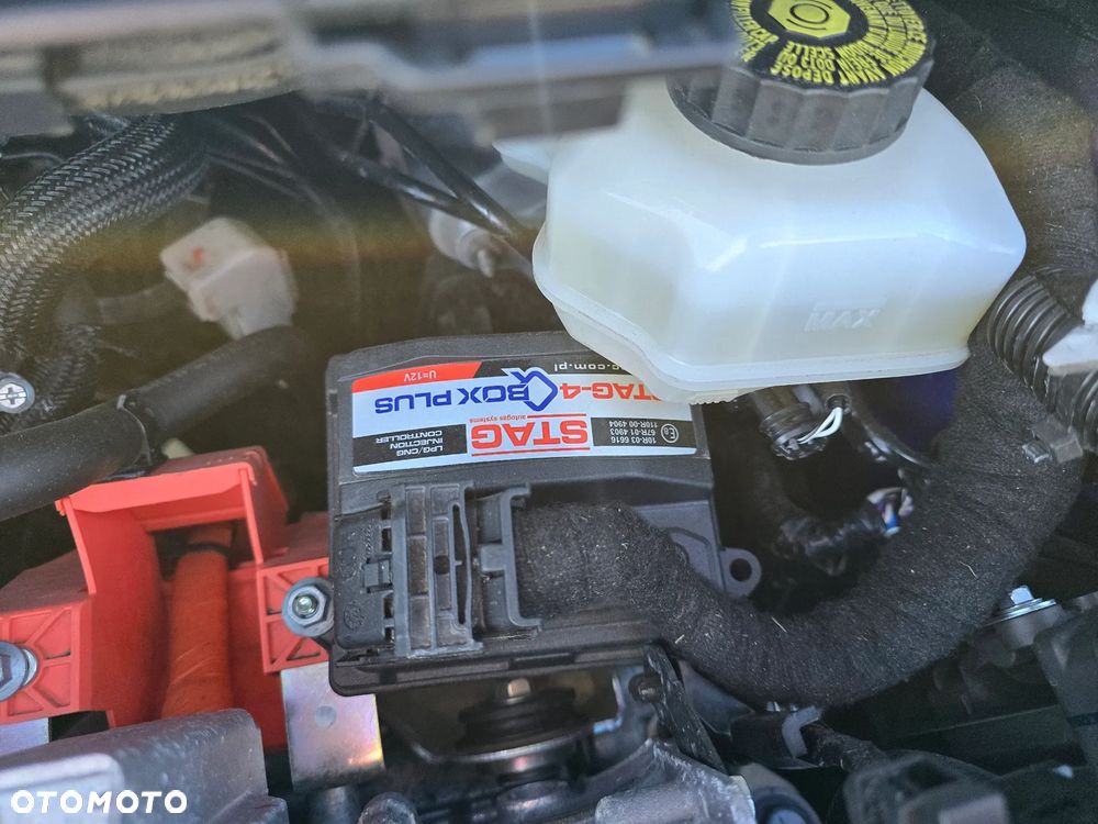 Toyota Corolla 1.8 Hybrid Comfort - 37