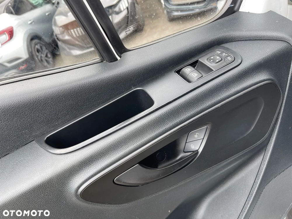 Mercedes-Benz Sprinter W907 319 CDI 2019 ROK 3.0 V6 190 KM MANUAL 6 BIEGÓW MAX MAXI DŁUGI L4H2 - 26