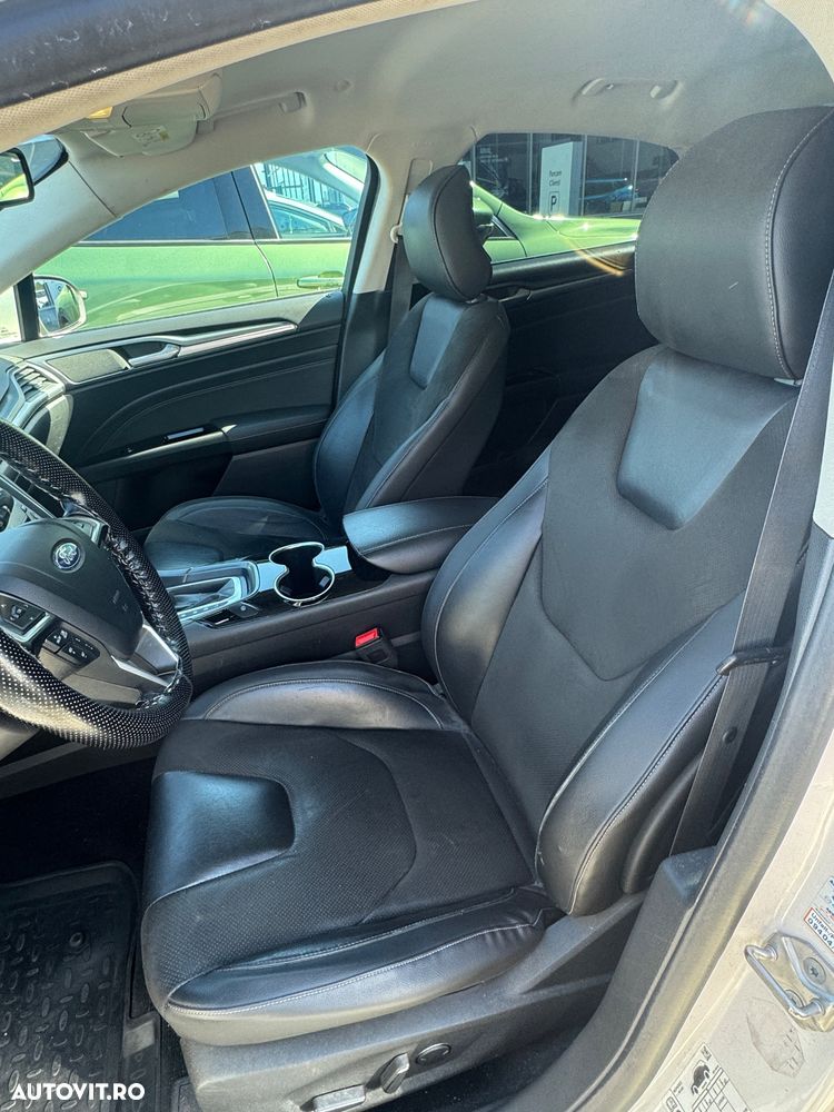 Ford Mondeo - 7