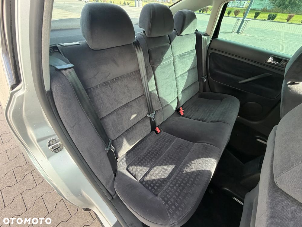 Volkswagen Passat 1.9 TDI - 18
