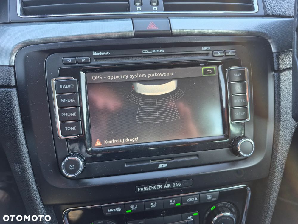 Skoda Superb 2.0 TDI PD Elegance - 14