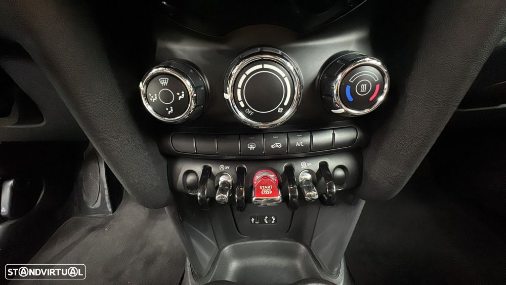 MINI 3 Portas One D - 11