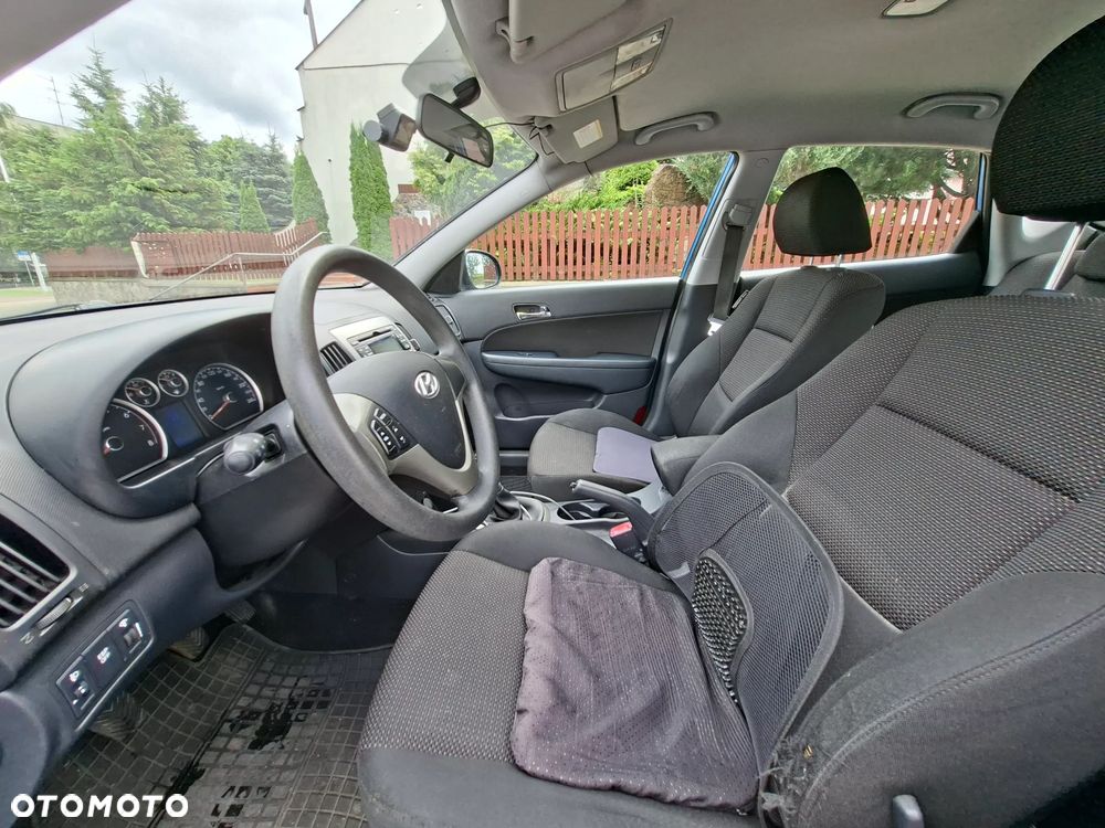 Hyundai i30 1.4 Base - 34