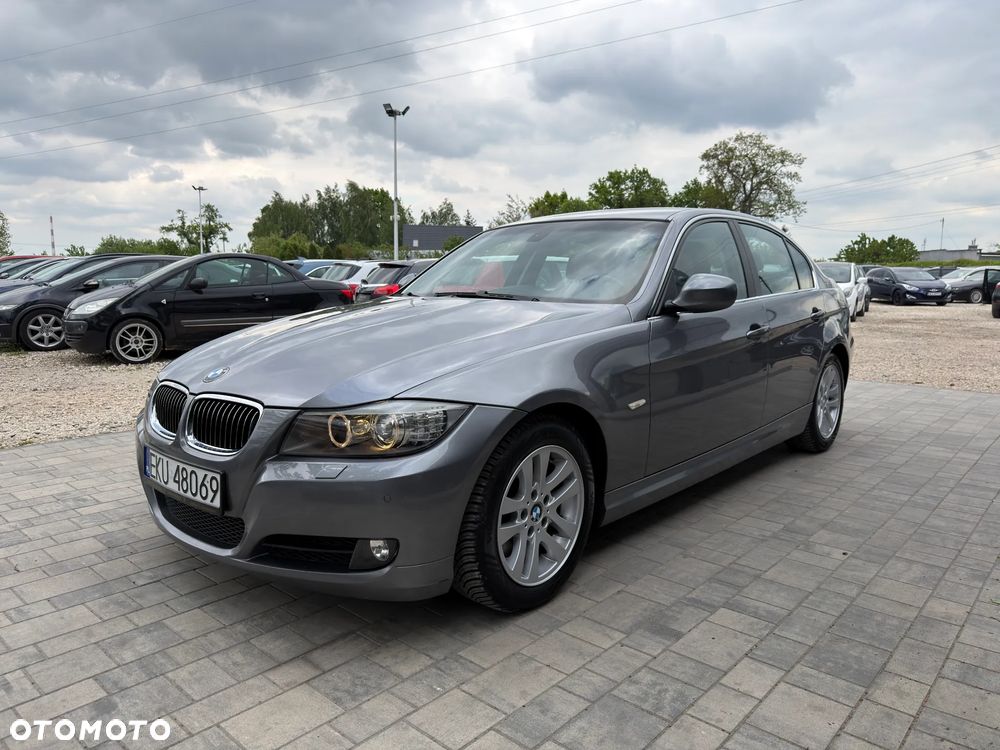 BMW Seria 3 325i Edition Exclusive - 19