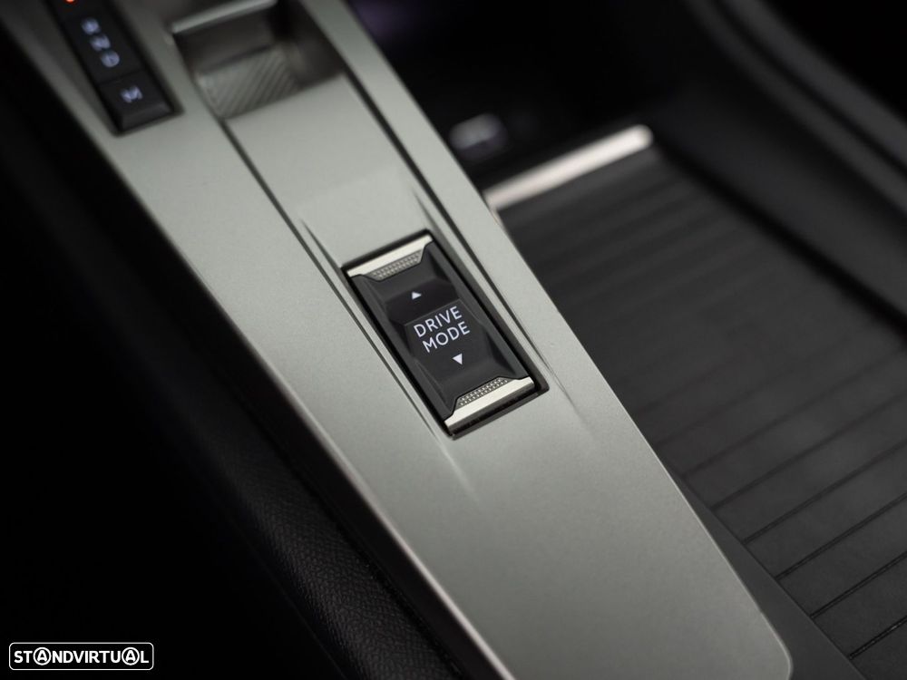 Peugeot 308 SW 1.5 BlueHDi Style EAT8 - 24