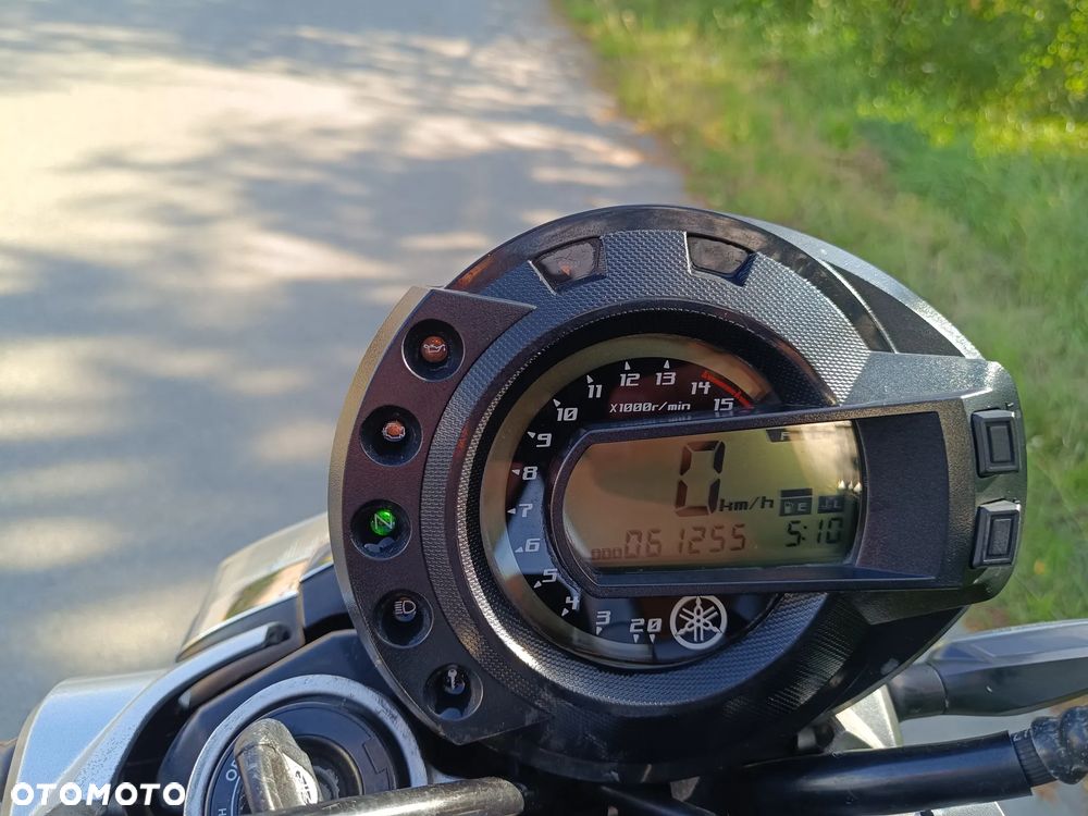 Yamaha FZ6 - 16