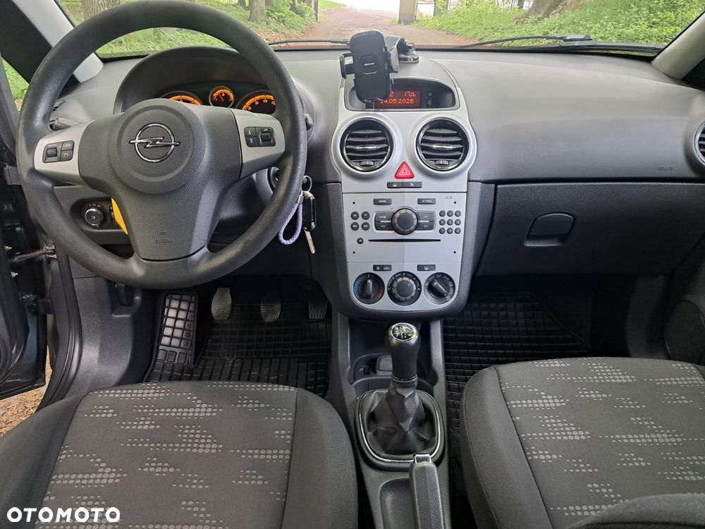 Opel Corsa 1.4 16V Enjoy - 8
