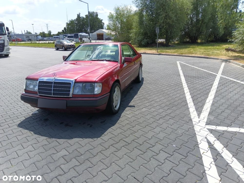 Mercedes-Benz W124 (1984-1993) - 2
