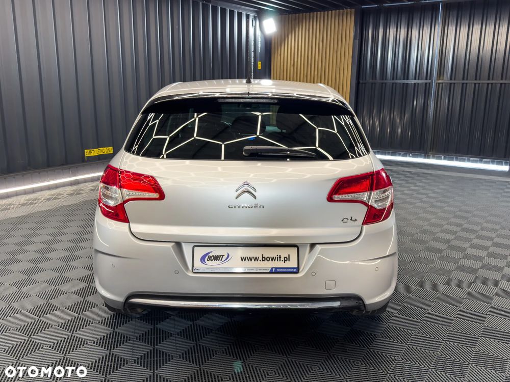 Citroën C4 HDi 115 Exclusive - 12