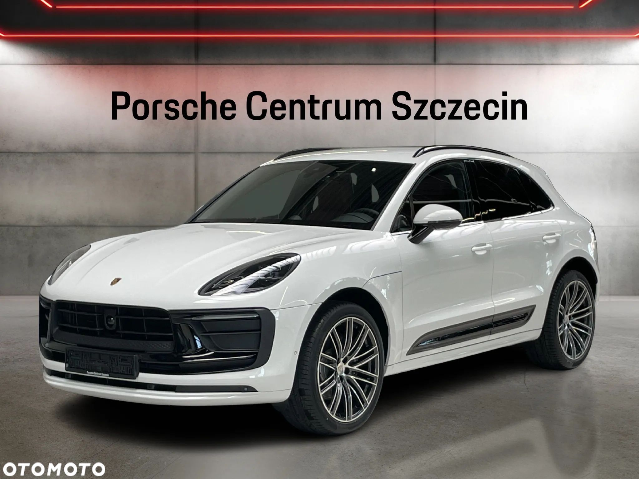 Porsche Macan T - 1