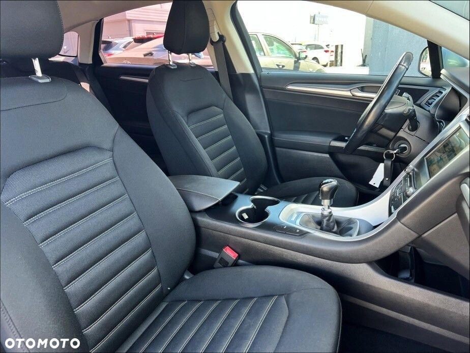 Ford Mondeo 1.5 EcoBoost Trend - 36