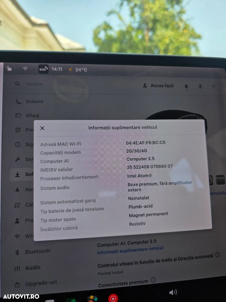 Tesla Model 3 - 8