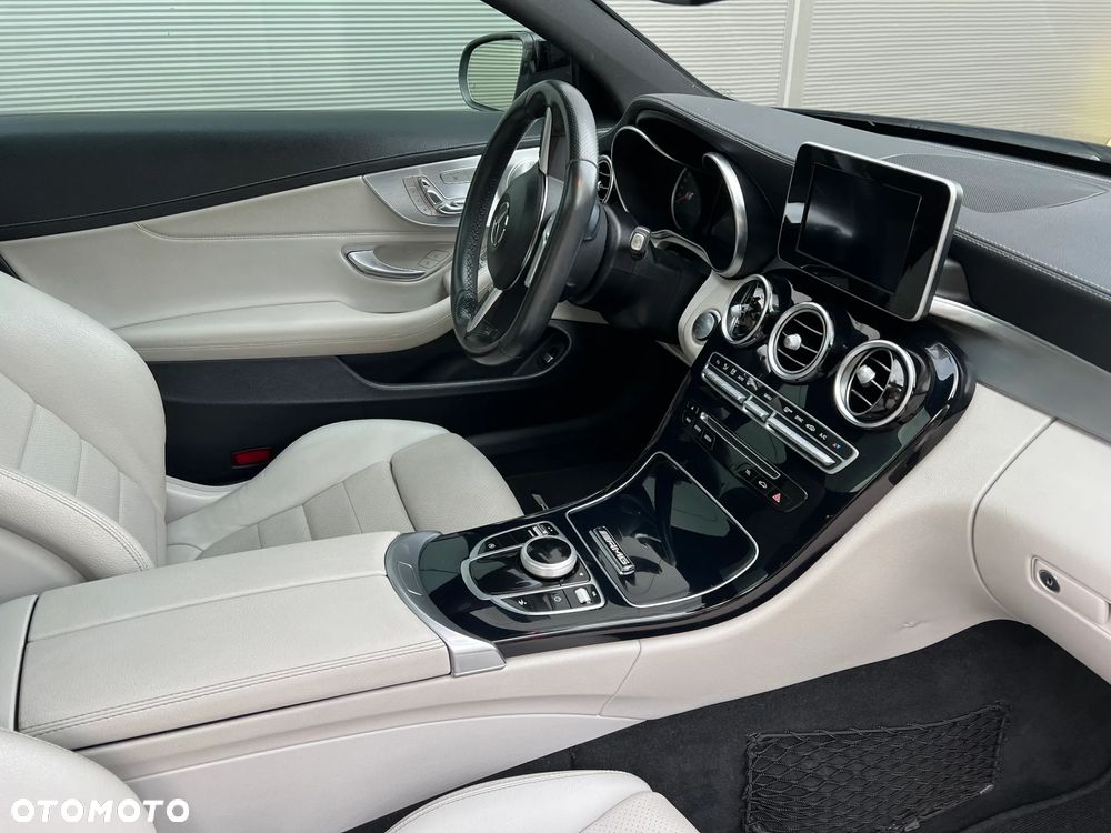 Mercedes-Benz Klasa C - 22