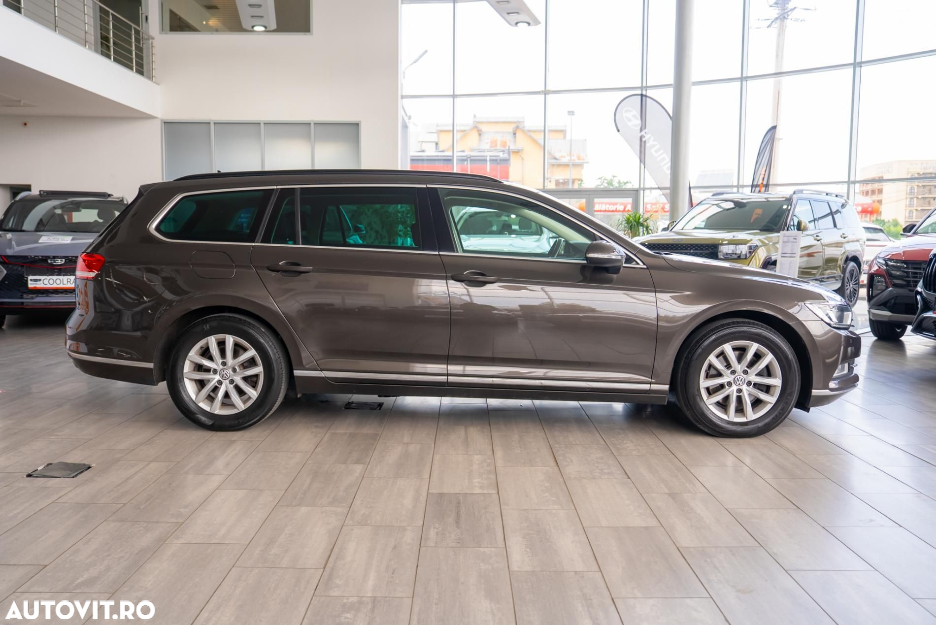 Volkswagen Passat - 6