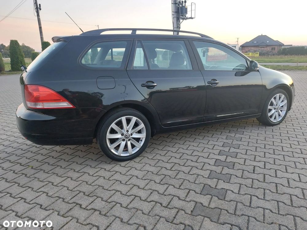 Volkswagen Golf - 14