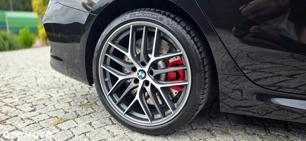 BMW Seria 8 - 17