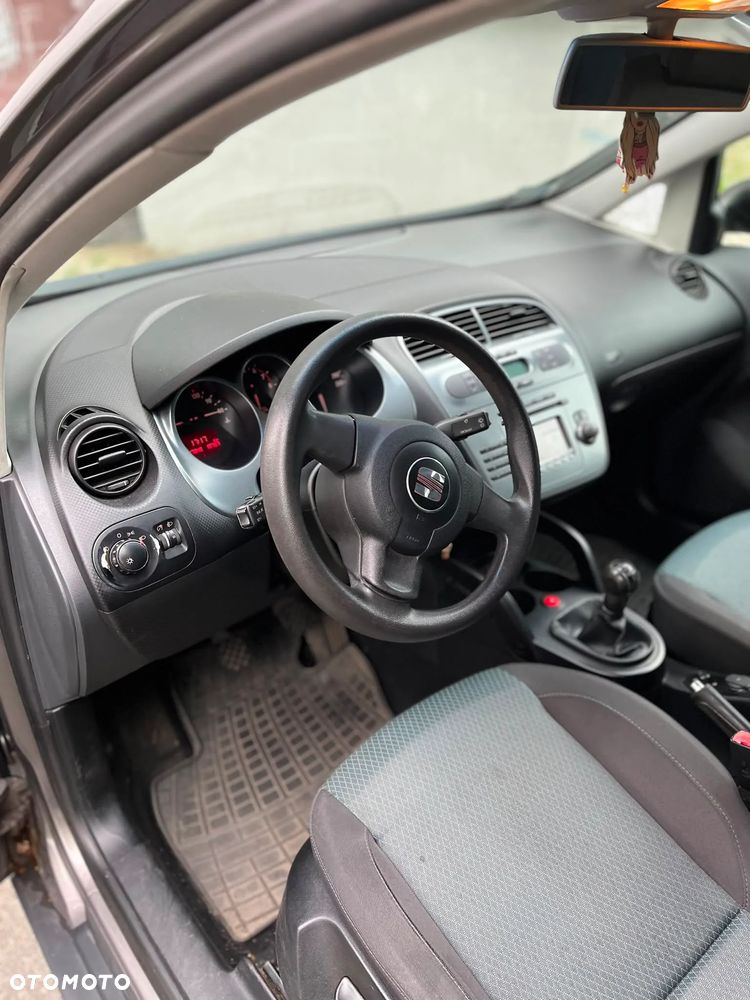 Seat Toledo 1.6 Reference - 13