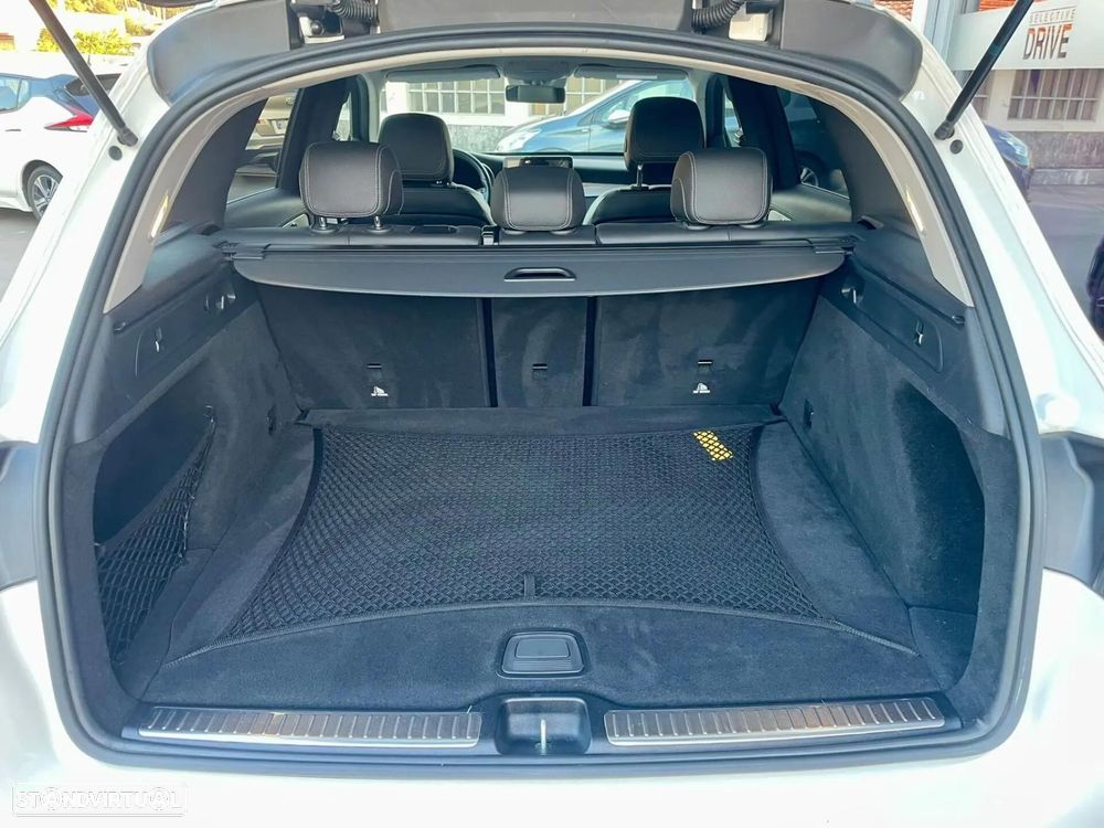 Mercedes-Benz GLC 200 4Matic 9G-TRONIC Edition AMG Line - 12