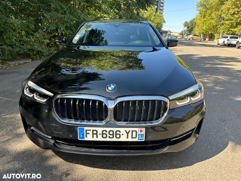 BMW Seria 5 530e Aut. Luxury Line - 6