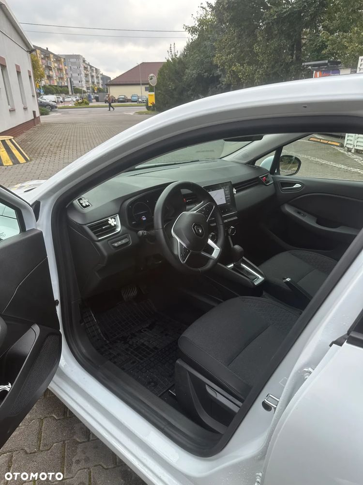 Renault Clio - 7