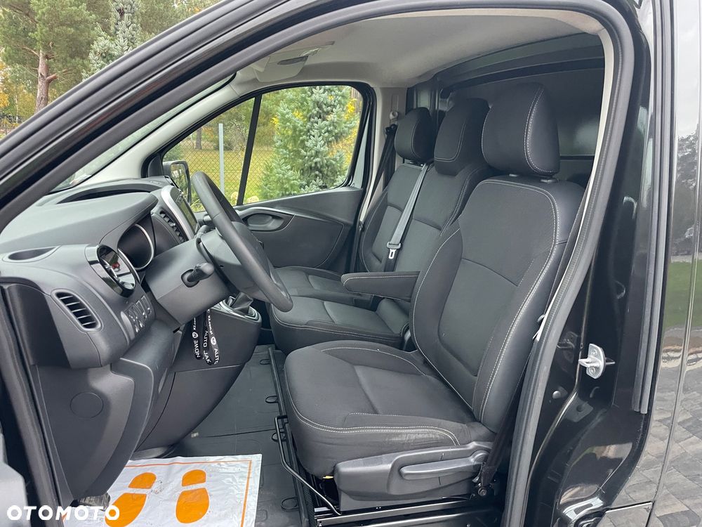 Renault Trafic - 22