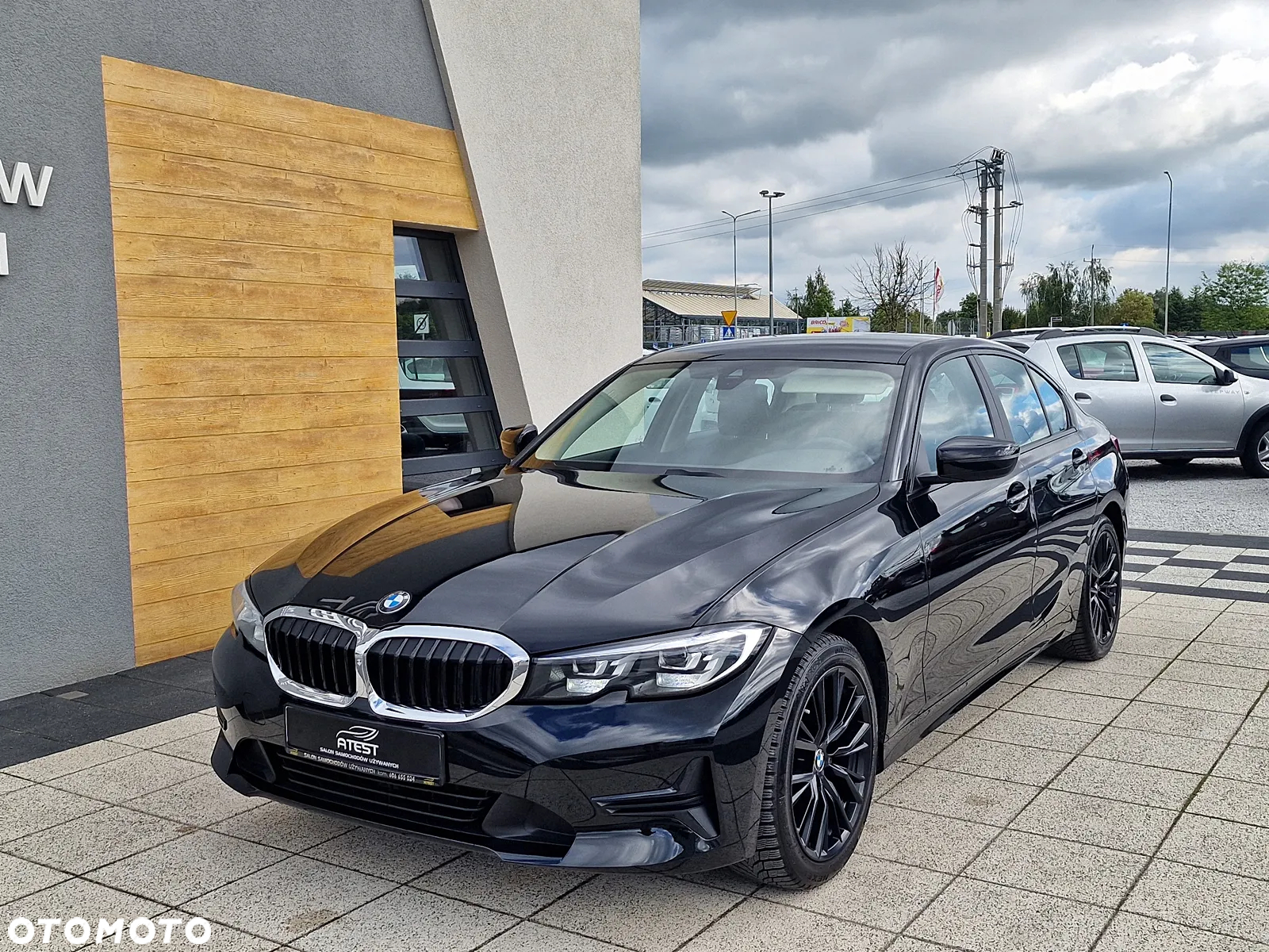 BMW Seria 3 318i Luxury Line - 2