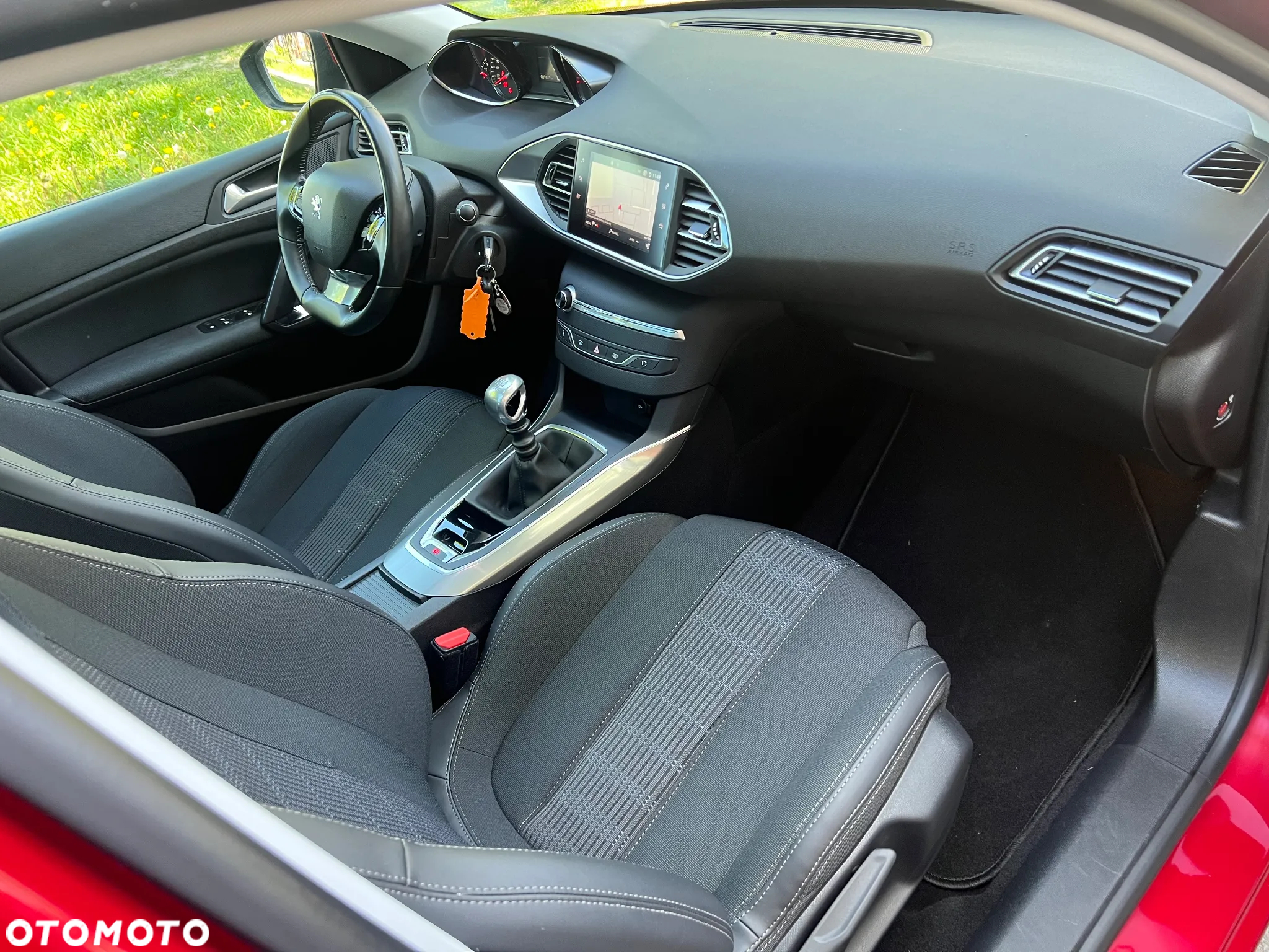 Peugeot 308 1.2 PureTech Allure S&S - 9