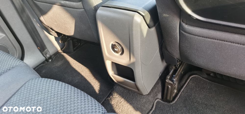 Ford C-MAX 1.8 Titanium - 16