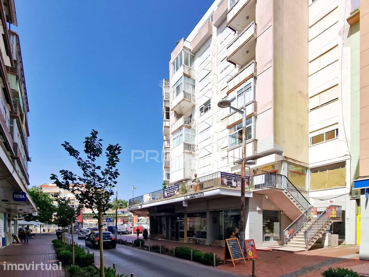 Apartamento T1 à venda no Centro da Amadora - Grande imagem: 5/16
