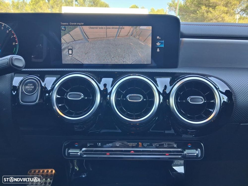 Mercedes-Benz CLA 250 e 8G-DCT AMG Line - 19