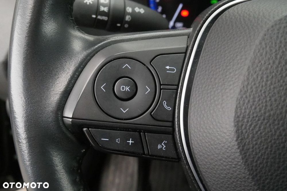 Toyota Corolla 1.8 Hybrid Comfort - 23