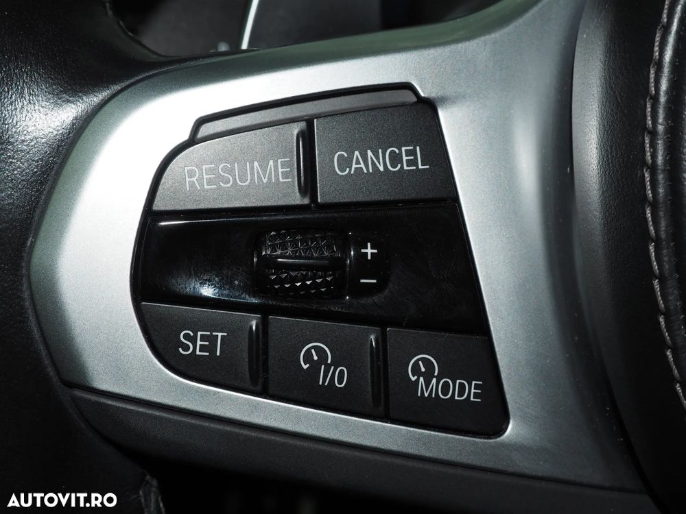 BMW X7 xDrive40d MHEV - 12