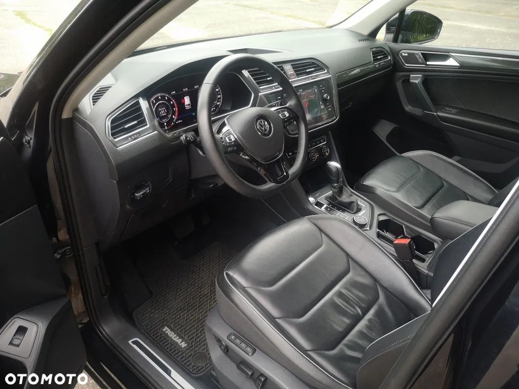 Volkswagen Tiguan Allspace 2.0 TSI 4Mot Highline DSG - 10