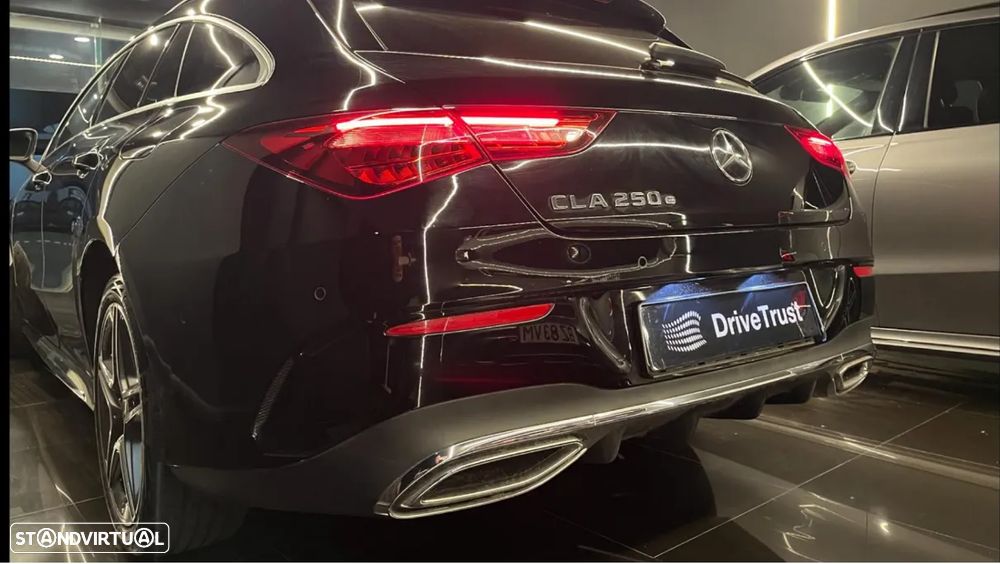 Mercedes-Benz CLA 250 e 8G-DCT AMG Line - 2