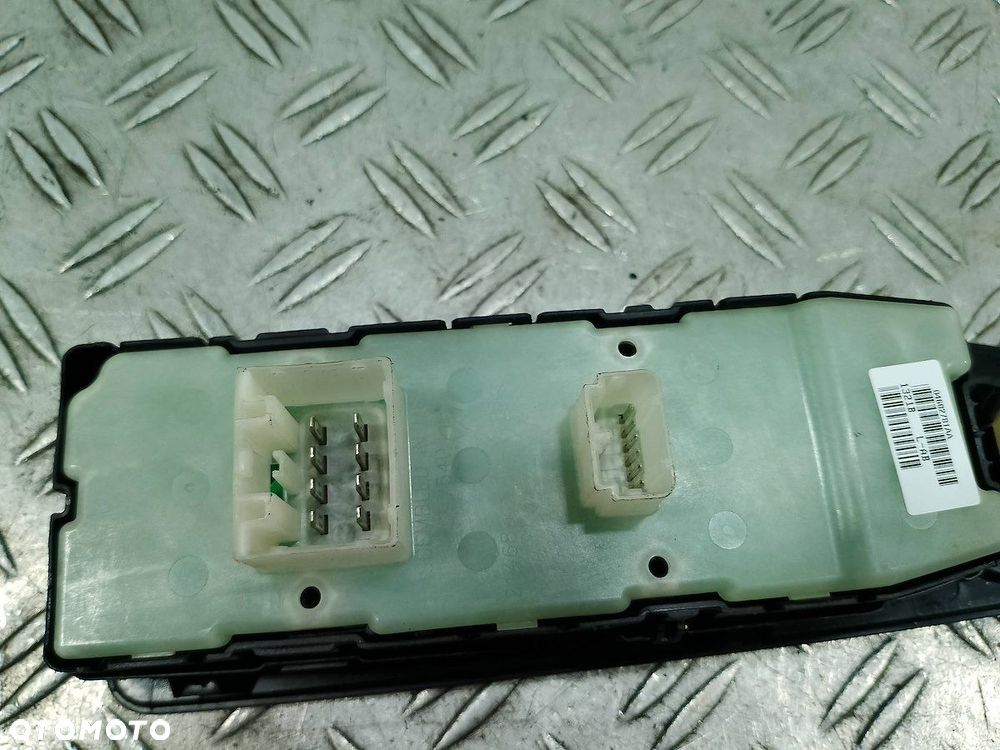 PANEL STEROWANIA SZYB I LUSTEREK CHRYSLER 200 (JS) 04602781AA - 7