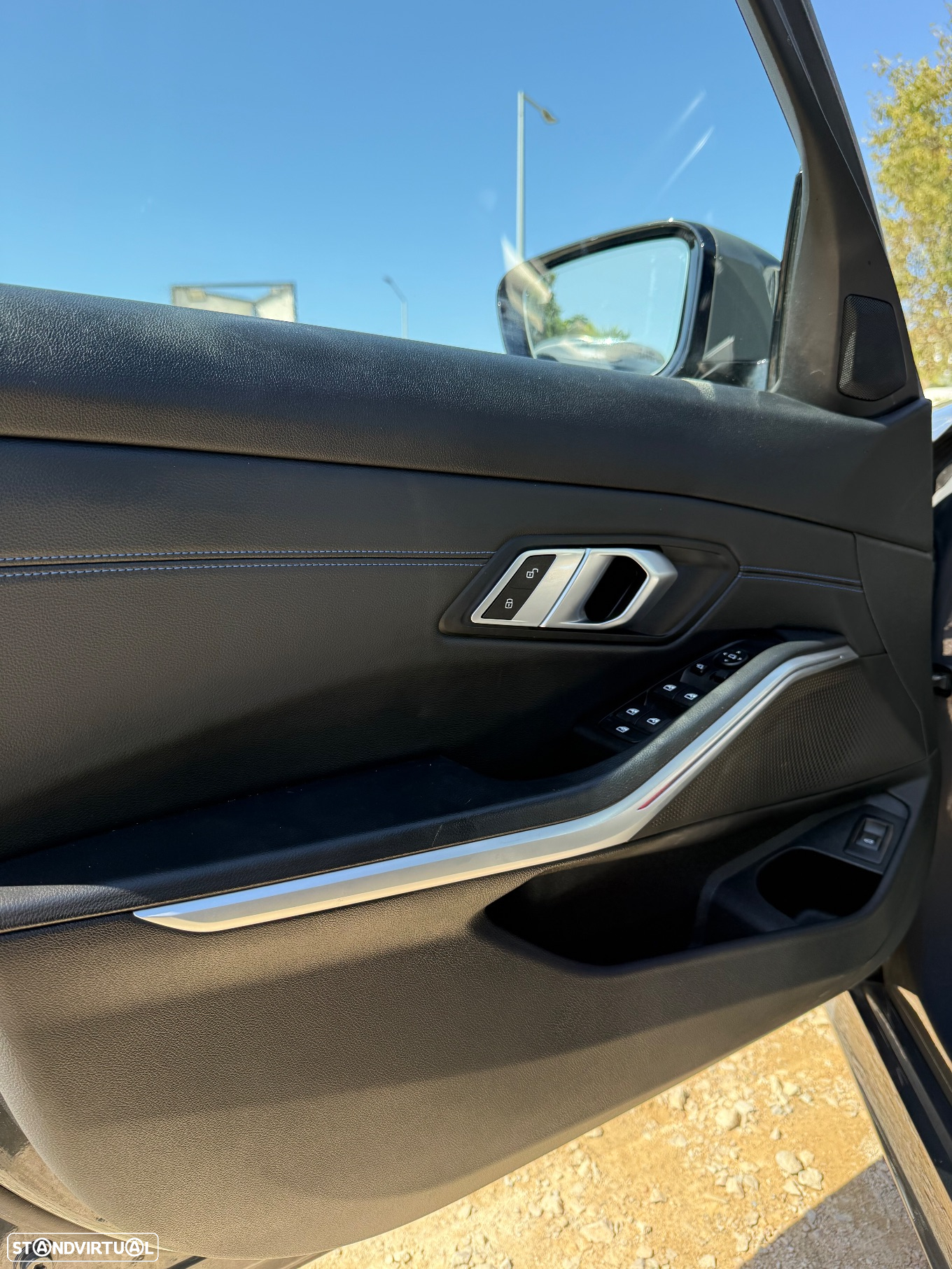 BMW 320 i Touring Pack M Shadow Auto - 11