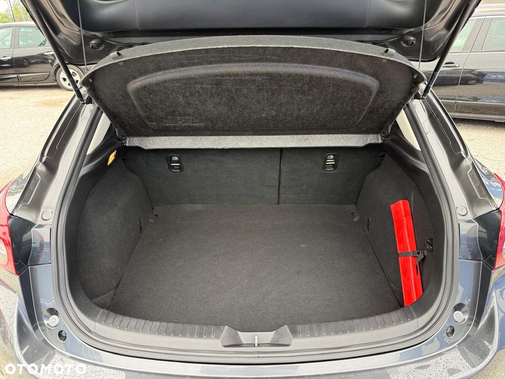 Mazda 3 SKYACTIV-D 150 Sports-Line - 27