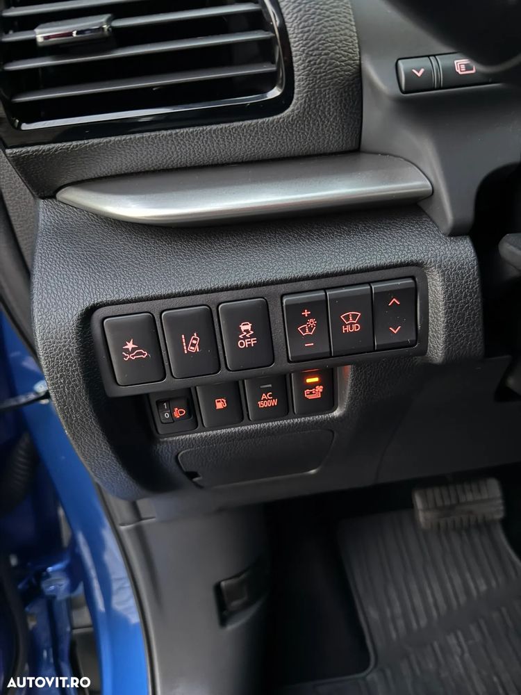 Mitsubishi Eclipse-Cross Plug-In Hybrid 4WD Top - 31