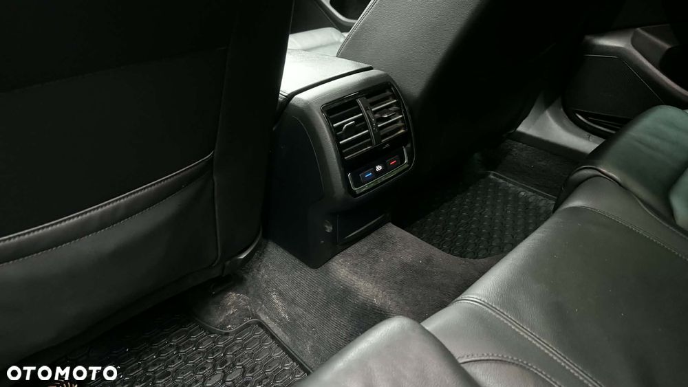 Volkswagen Passat 1.6 TDI BMT Comfortline - 8