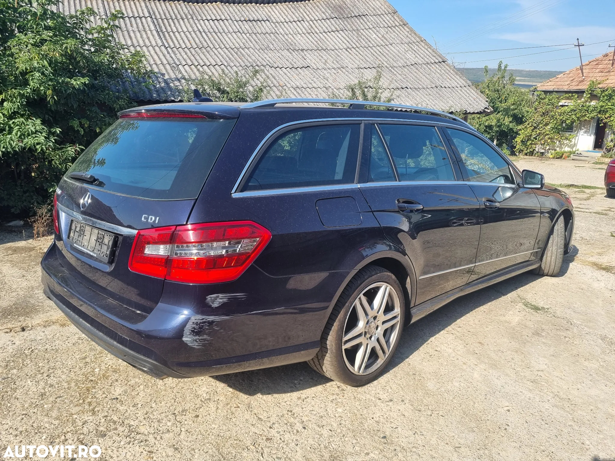 Usa fata spate mercedes e class w212 model combi - 2