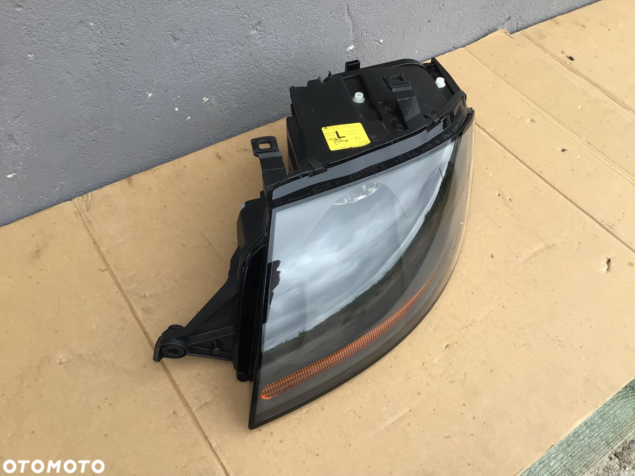Lampa przednia lewa Audi TT 8N Zwykła - 3