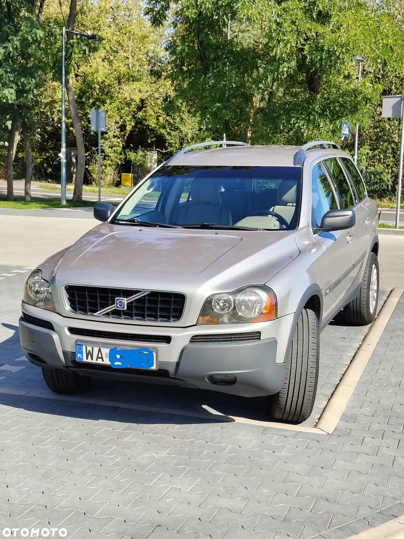 Volvo XC 90 - 1
