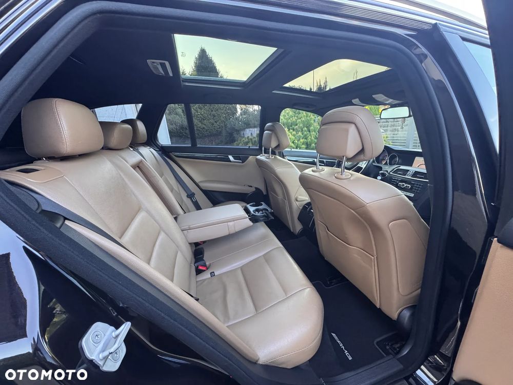 Mercedes-Benz Klasa C 250 CDI DPF Automatik BlueEFFICIENCY Avantgarde - 20