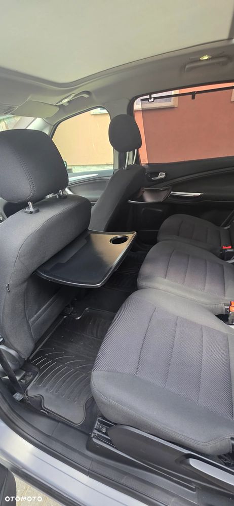 Ford S-Max 2.0 TDCi DPF Titanium X - 29
