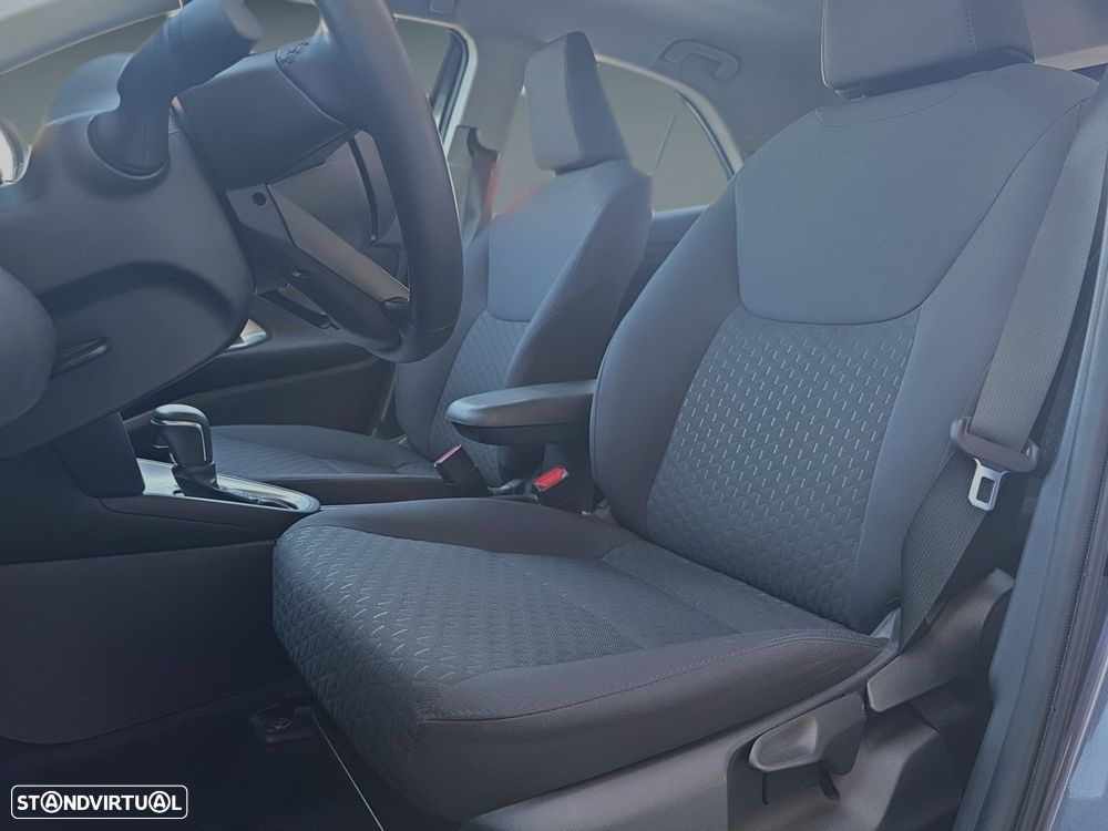 Toyota Yaris Cross 1.5 Hybrid Comfort Plus - 19