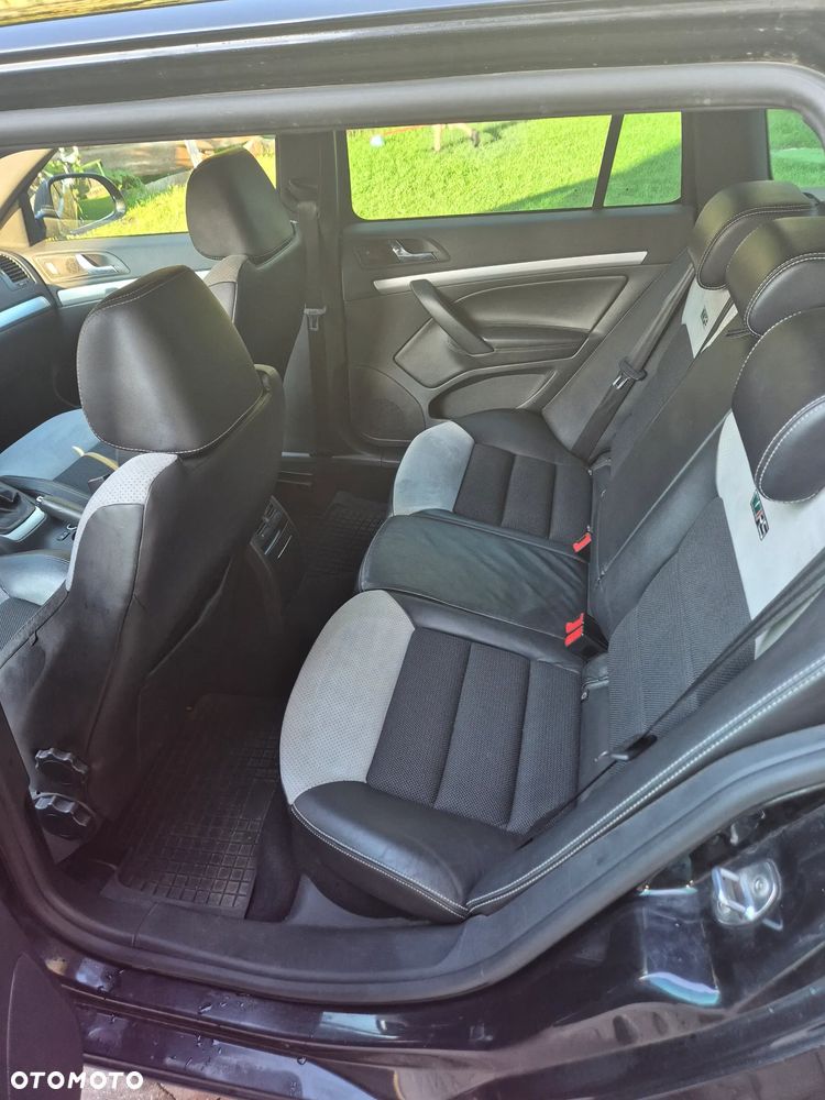Skoda Octavia 2.0 TDI DPF RS - 7