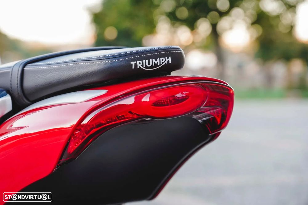 Triumph Rocket - 17